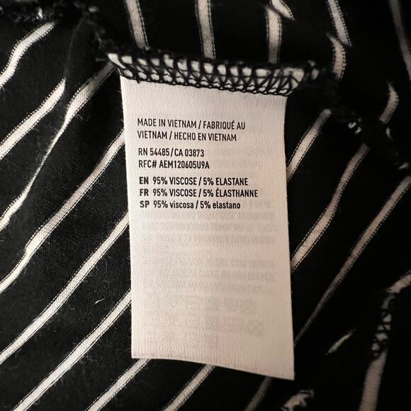 American Eagle Black White Pinstripe Sleeveless Soft & Sexy Tank Size Large - Picture 9 of 9